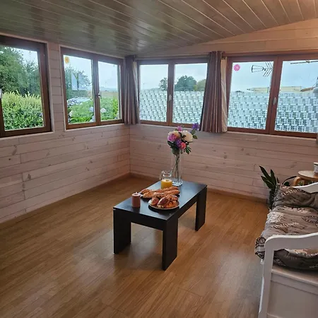 Entre Terre Et Campingplatz *